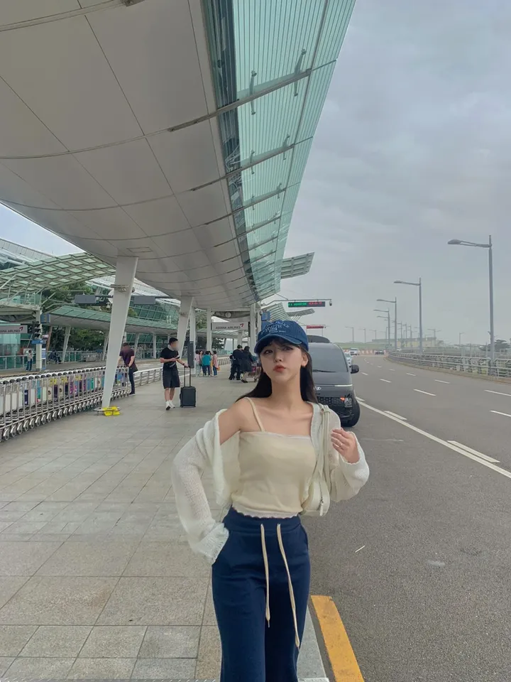 [묶음할인🔥뼈말라핏💙숏&롱] *기모추가* 몸매보정 부츠컷 트레이닝 팬츠 와이드 츄리닝 바지 캐주얼 새내기룩 8col 상세 이미지 33