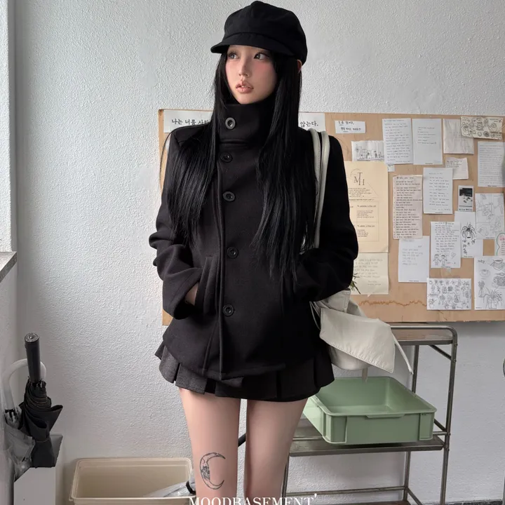 무드베이스먼트 [가볍게 툭 / 모델소장🧸] 플러시 하프 하이넥 모직코트 - 1color - 에이블리 스토어