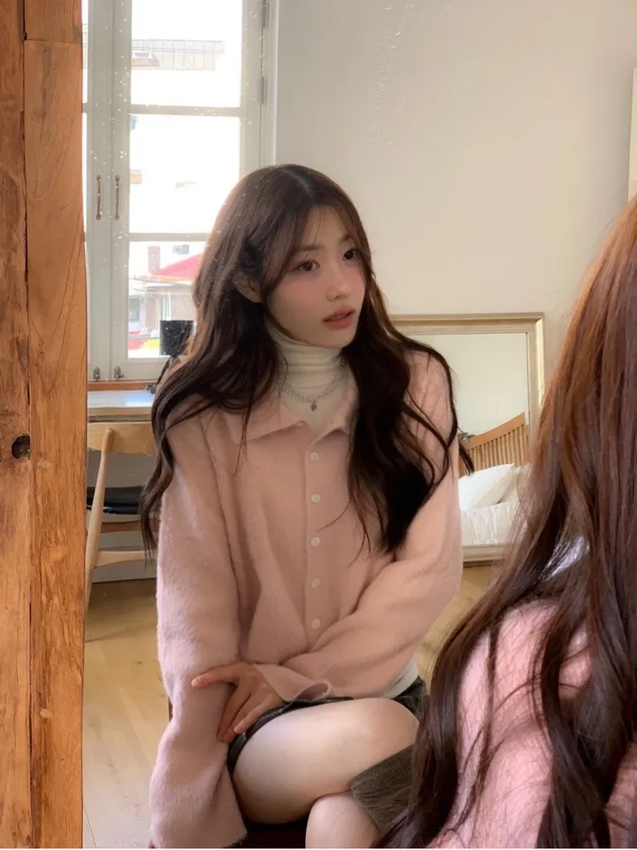 [딸기우유색감🍓+🐮부드러워요]스트로베리밀크 앙고라 소프트 여리 루즈핏 버튼 카라넥 니트 가디건 3color 상세 이미지 17