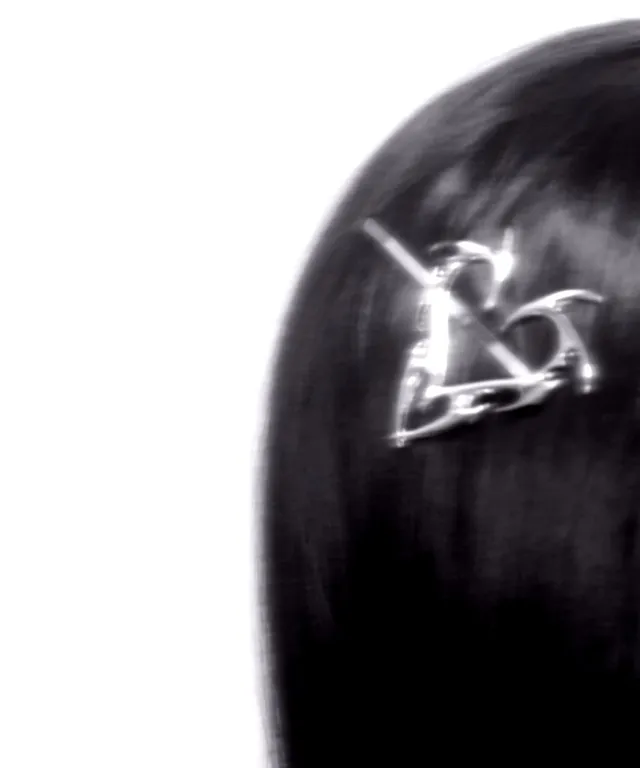 [당일] y2k 하트 실핀 삔 헤어핀 옆머리 앞머리 핀 삔 유니크 하이틴 시크 스트릿 키치 힙 힙한 엔틱 락스타