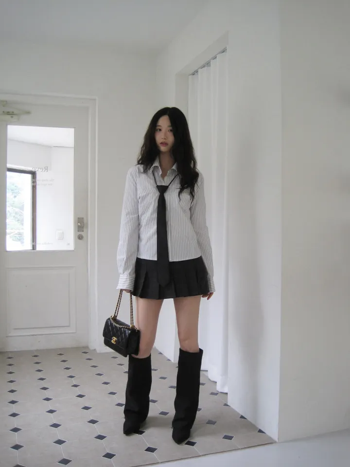 미니 스커트 모델 착용 이미지-S1L34