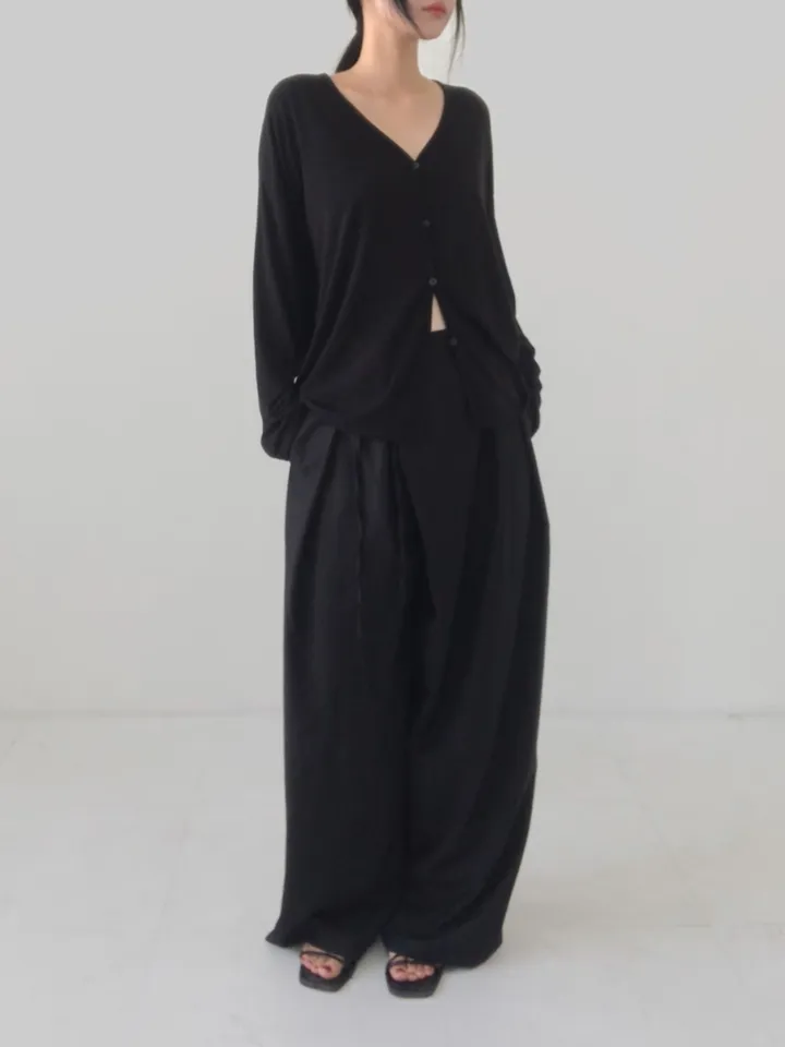 블랙 루즈핏 브이넥 가디건 상세 이미지 15