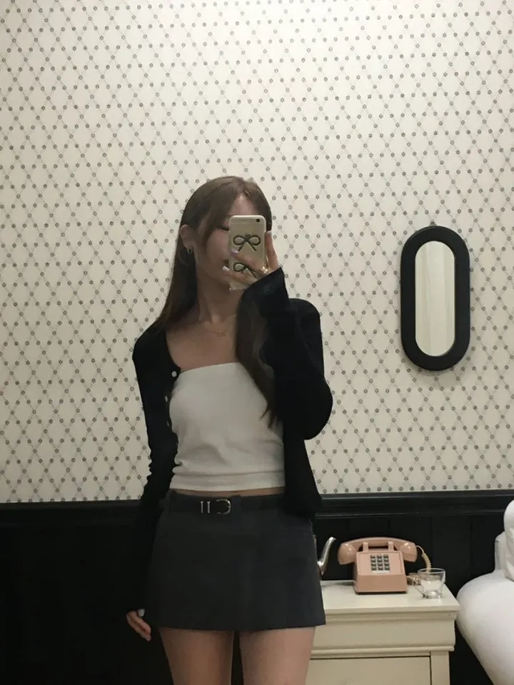 빈티지 딸기 가디건 레드,아이보리, 블랙 [가디건/디테일/빈티지/여름코디/코디추천/데일리/대학생/캐주얼/y2k] 상세 이미지 28