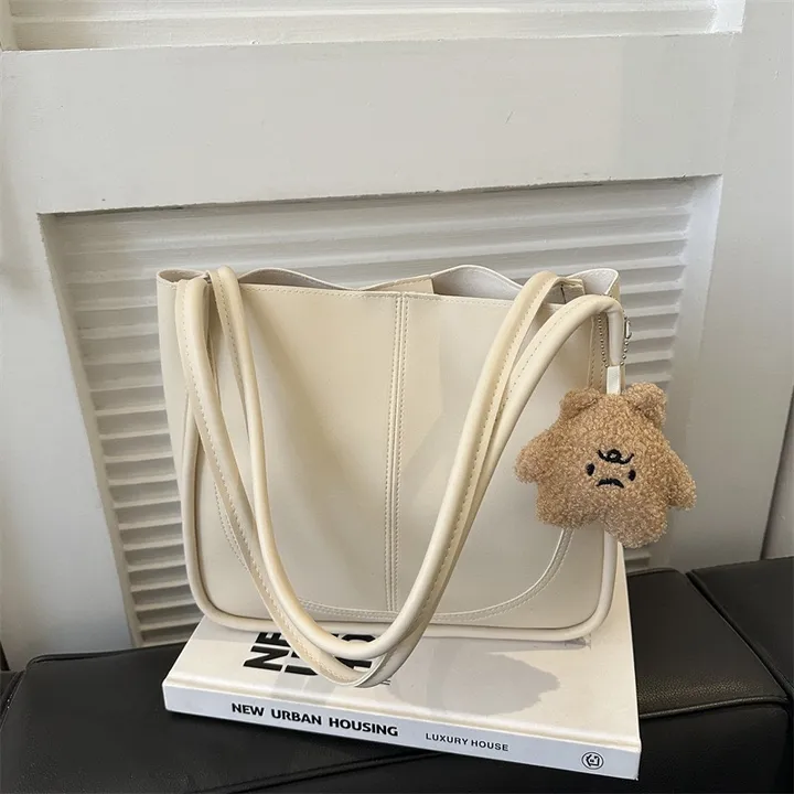[당일발송/주문폭주] 데일리 심플 숄더백 상세 이미지 2
