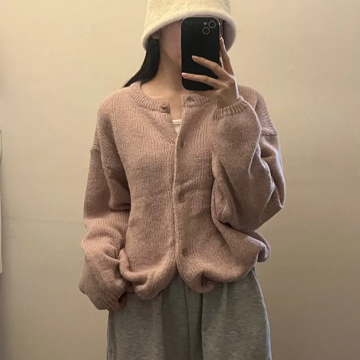 가을 알파카 라운드넥 아방 루즈핏 니트가디건 상세 이미지 13