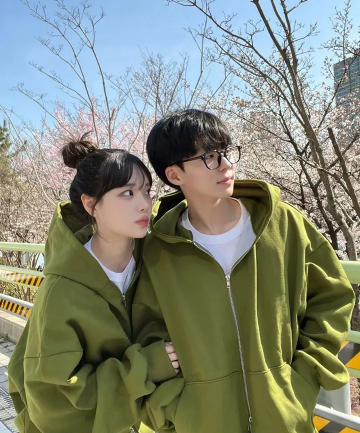 🌼당일출고🌼💗2000장 돌파💗[고퀄 핏대박/7Color/신상] 빅사이즈 투웨이 후드집업 카고 버뮤다 팬츠 트레이닝 세트 커플룩 시밀러룩 오버핏 꾸안꾸 트레이닝복 상세 이미지 13