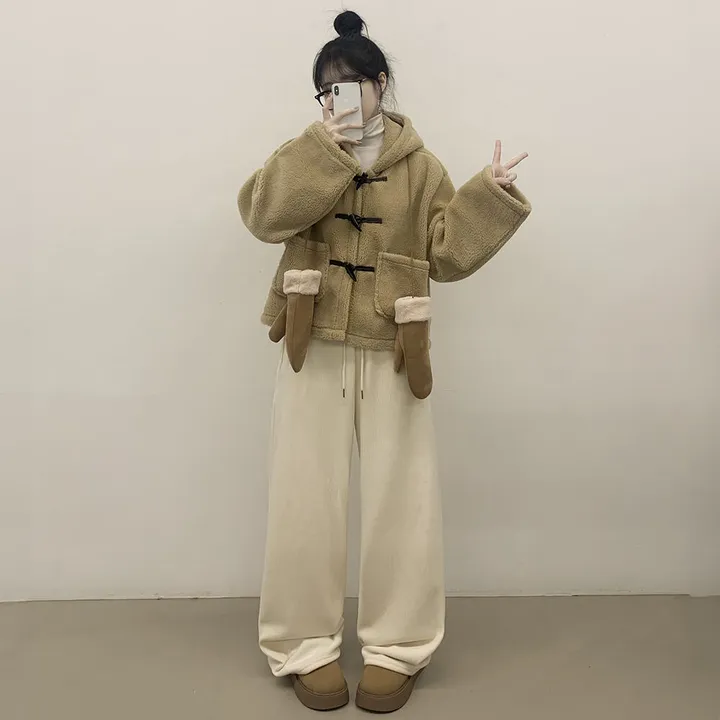 [귀여움/아방핏] 포근 후드 양털 떡볶이 퍼자켓 숏코트 덤블점퍼 상세 이미지 15
