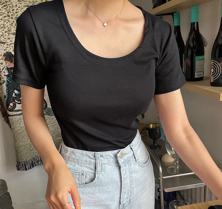 [44-110] [9천장 돌파✨] 유리빈 스판 U넥 슬림핏 크롭 티셔츠( 여름/데일리룩/여행룩/휴가룩/흠뻑쇼/워터밤/빅사이즈/110사이즈/자체제작/크롭/스판/스판좋은/쫀쫀한/쿨링/아이스/기본템/레이어드/베이직/부드러운 ) 상세 이미지 62