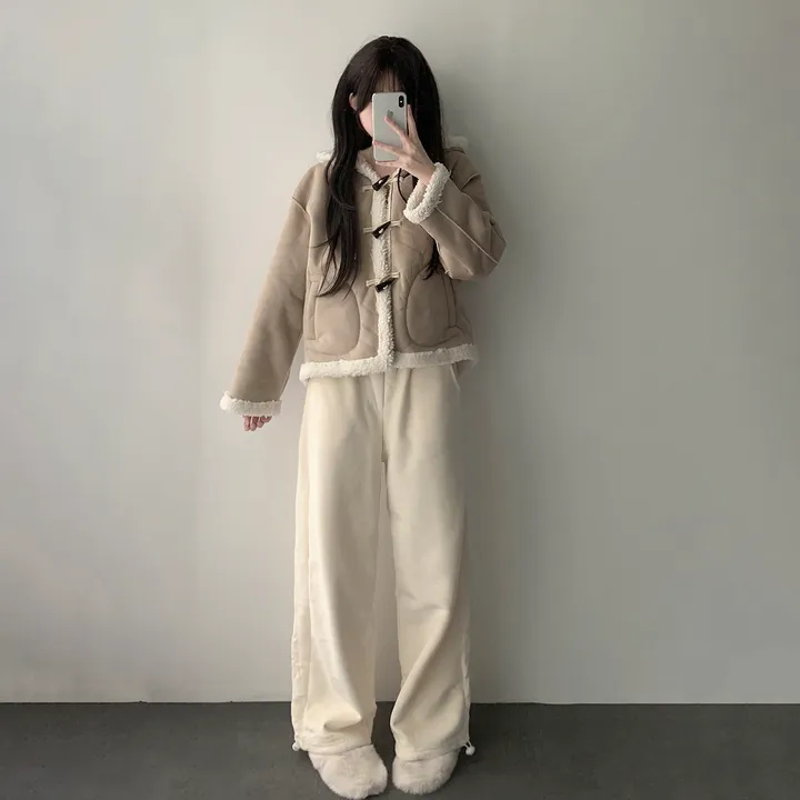[귀여운핏/양털안감🌡️] 로아 떡볶이 토글 퍼 후드 무스탕 코트 자켓 상세 이미지 16