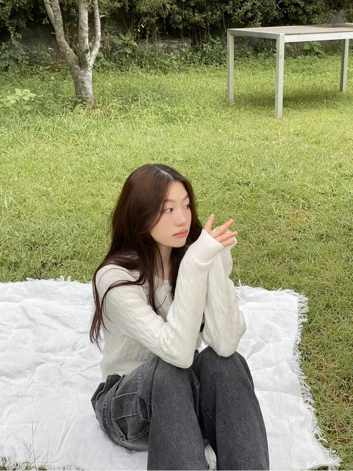 9color 슈슈 도톰 여리핏 소프트 꽈배기 라운드 버튼 니트 가디건 상세 이미지 19