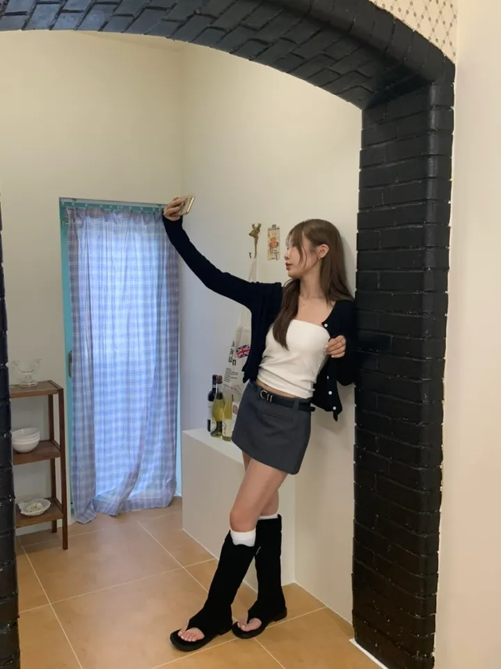 빈티지 딸기 가디건 레드,아이보리, 블랙 [가디건/디테일/빈티지/여름코디/코디추천/데일리/대학생/캐주얼/y2k] 상세 이미지 35