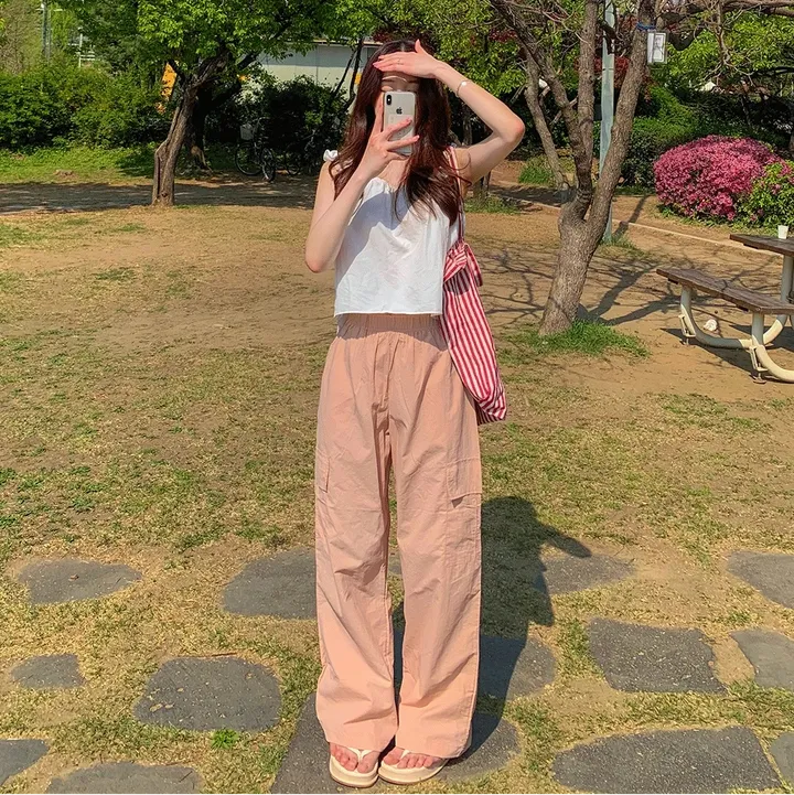[묶음할인🎁간절기🤎롱&숏/진짜강추ㅠ] 아이스 바스락 나일론 썸머 카고 와이드 트레이닝 팬츠 하이웨스트 밴딩 봄 츄리닝 바지 냉장고 벚꽃룩 꽃놀이룩 개강여신 6COL 상세 이미지 3