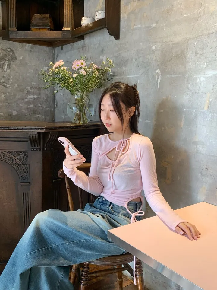 카리나 착용🔥코이 백 포켓 하이라이트 워싱 벌룬 보이핏 와이드 데님 롱 팬츠  ootj 상세 이미지 19