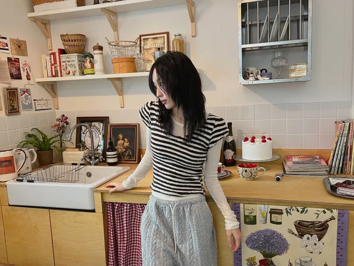 콘차 레이어드 시스루 티셔츠 상세 이미지 24