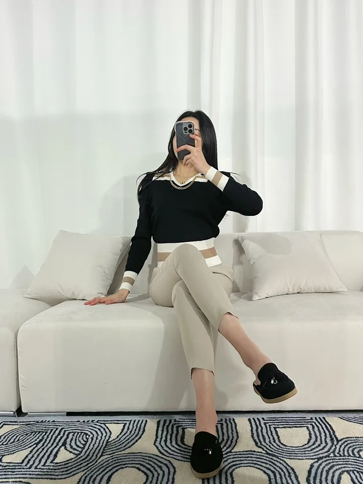 (수입의류) 1만원~재고정리 세일 (기본티, 반팔, 긴팔, 나시, 니트, 자켓, 트레이닝세트, 투피스, 니트세트, 조끼, 가디건, 집업, 자켓, 셔츠, 원피스, 스커트, 밴딩팬츠) 상세 이미지 67
