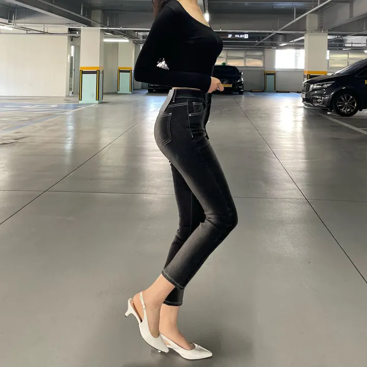 [숏/기본ver.]인생핏🖤쫀득 스판 세로 워싱 포인트 흑청 일자핏 데님팬츠 키작녀데님 키큰녀데님 봄신상 일자핏바지 흑청 일자핏 봄신상 상세 이미지 9