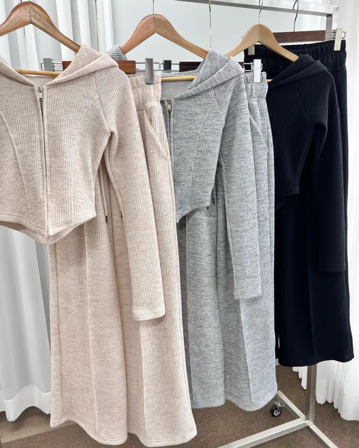 *봄ver* [MADE:컬러추가] #-3kg!! 슬림 빅후드ver.1 오프숄더 셋업 (5color) 슬림핏 크롭 후드집업 오프숄더집업 롱 와이드팬츠 트레이닝세트 상세 이미지 32