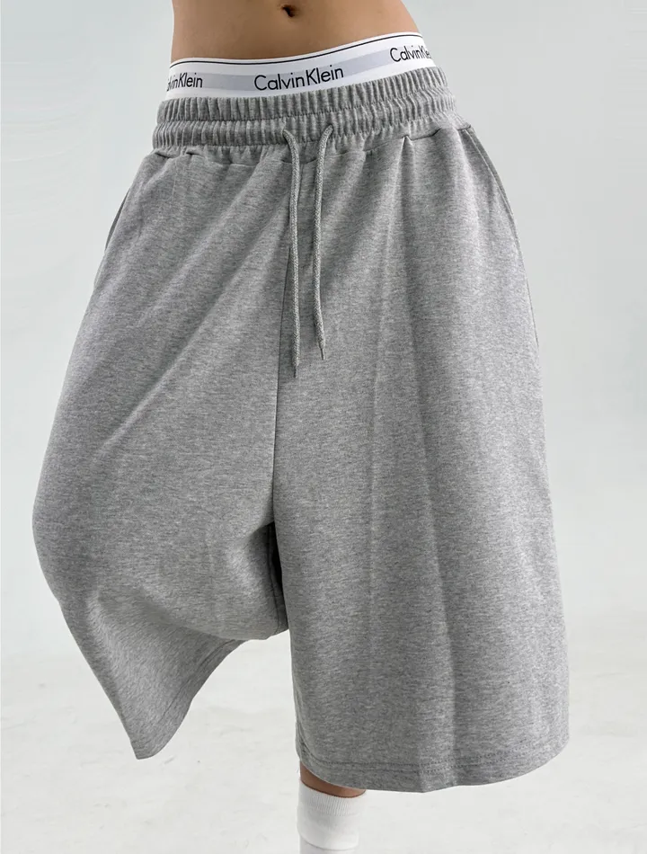 M-XL❤3 COLOR❤베이직 버뮤다팬츠 버뮤다반바지 롱바지 롱팬츠 오버핏팬츠 오버핏반바지 남여공용 남녀공용 유니섹스 쭈리 트레이닝 추리닝 와이드 숏 츠레이닝팬츠 숏팬츠 국산 숏바지 여름바지 추리닝반바지 쭈리반바지 와이드반바지 와이드숏팬츠 상세 이미지 13