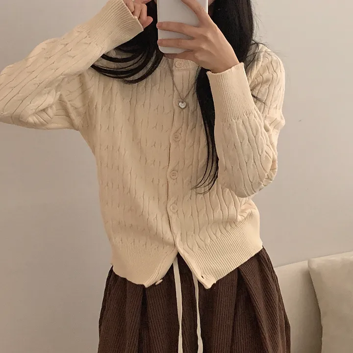 묶음할인🤍[겨울⛄️] 리즈 꽈배기 라운드 니트 가디건 상세 이미지 18