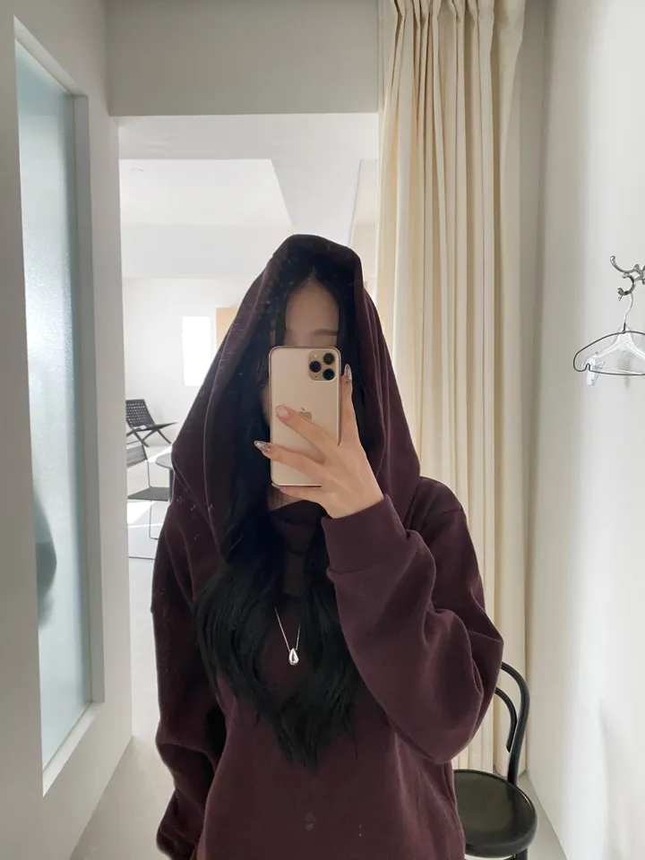 긴팔 티셔츠 모델 착용 이미지-S1L67