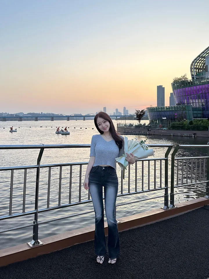 [자체제작/허리쏘옥/히든밴딩/기본,롱ver] -3kg 몸매 보정 워싱 롱 부츠컷 데님 청바지 롱팬츠 상세 이미지 92