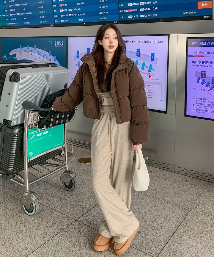 [묶음할인/누적1만🔥무광ver] 쏘힙!! 하이넥 숏 오버핏 크롭 레더 패딩 루즈핏 매트 가죽 점퍼 숏패딩 크롭패딩 레더패딩 가죽패딩 5COL 상세 이미지 37
