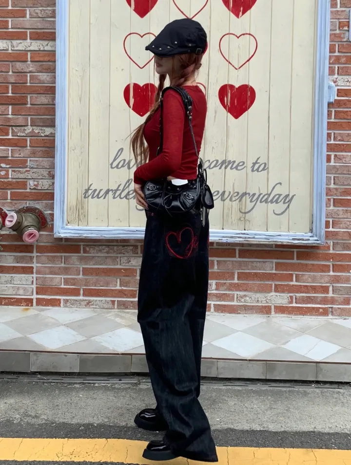 [당일출고🚀/하트포인트❤] *주문폭주 백포인트 하트 자수 롱 와이드 생지 데님 팬츠 국내제작 상세 이미지 14