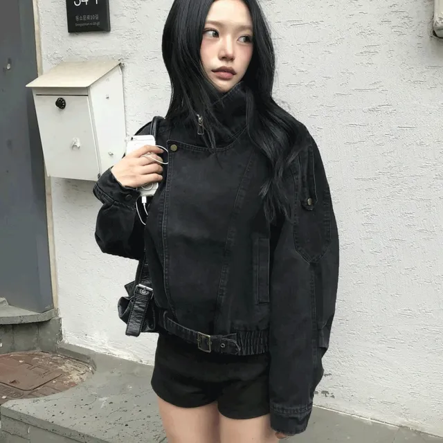 [~30%쿠폰 오늘까지⏰][유색기획🖤/핀터무드아우터] 클나 피그먼트 데님 언발 하이넥 버클 자켓