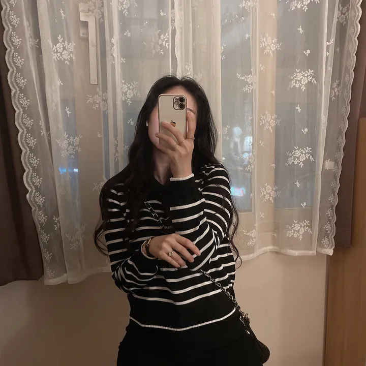 [누적판매 25,000장] 판매량1위 네이비 재진행 줄무늬 단가라 브이넥 긴팔 니트 티셔츠 상세 이미지 33