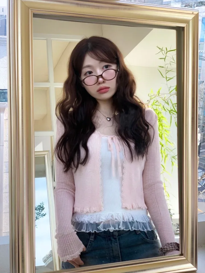 [여름까지 쭈욱🤍]클로에 빈티지 리본 스트랩 레이스 프릴 여리핏 롱슬리브 썸머 니트 가디건 5color 상세 이미지 21