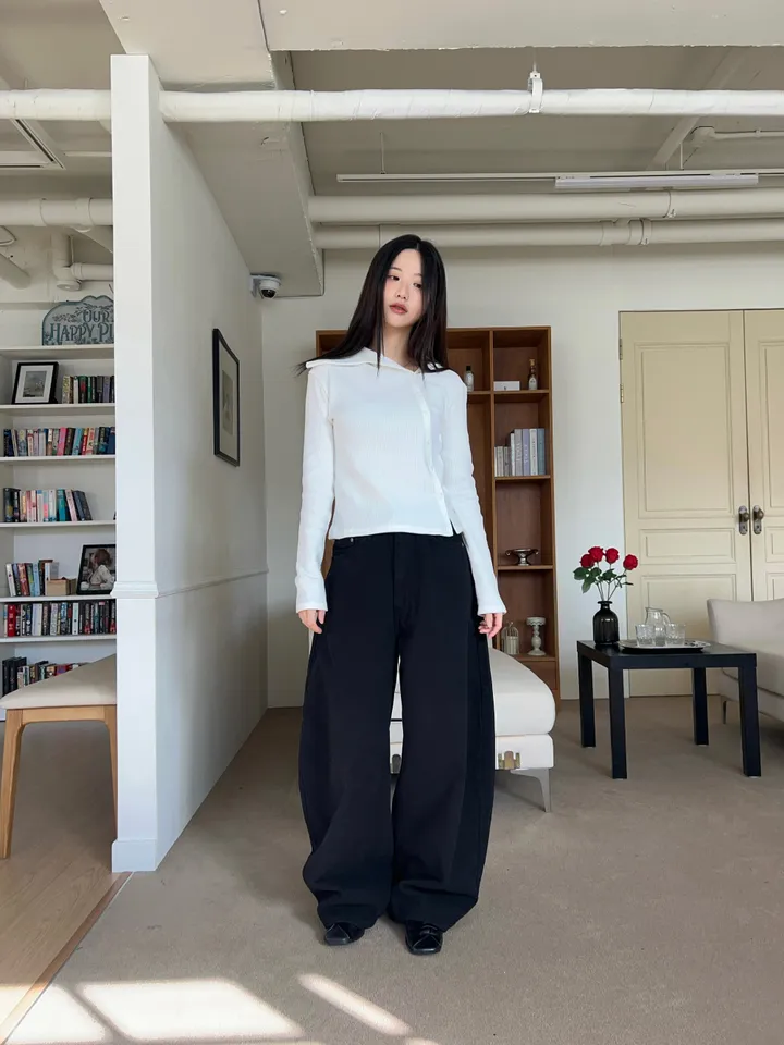 바지 모델 착용 이미지-S1L23