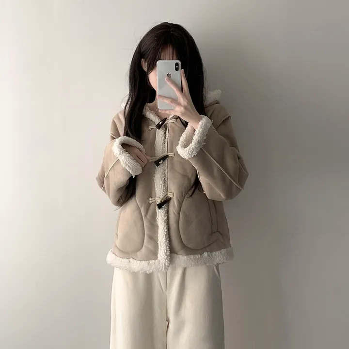 [귀여운핏/양털안감🌡️] 로아 떡볶이 토글 퍼 후드 무스탕 코트 자켓 상세 이미지 11