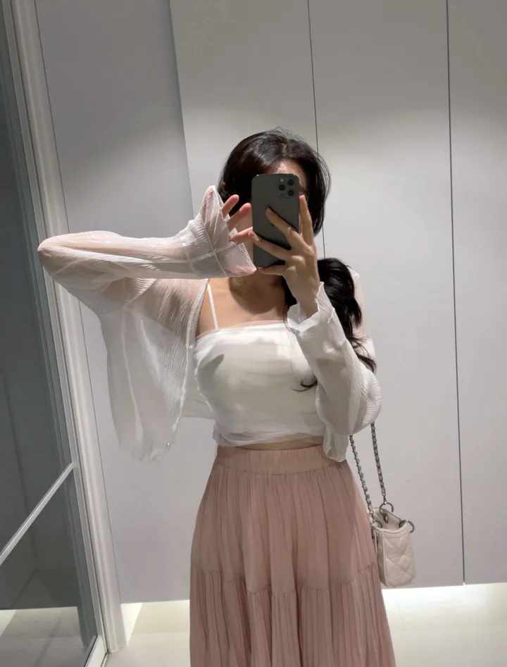 [청순여리핏💖/최저가] 체형커버 봄 여름 쉬폰 셔링 망사 끈나시 탑 + 진주단추 시스루 플리츠 요루 크롭 루루 가디건 세트 슬림핏가디건 여름나시가디건세트 상세 이미지 2