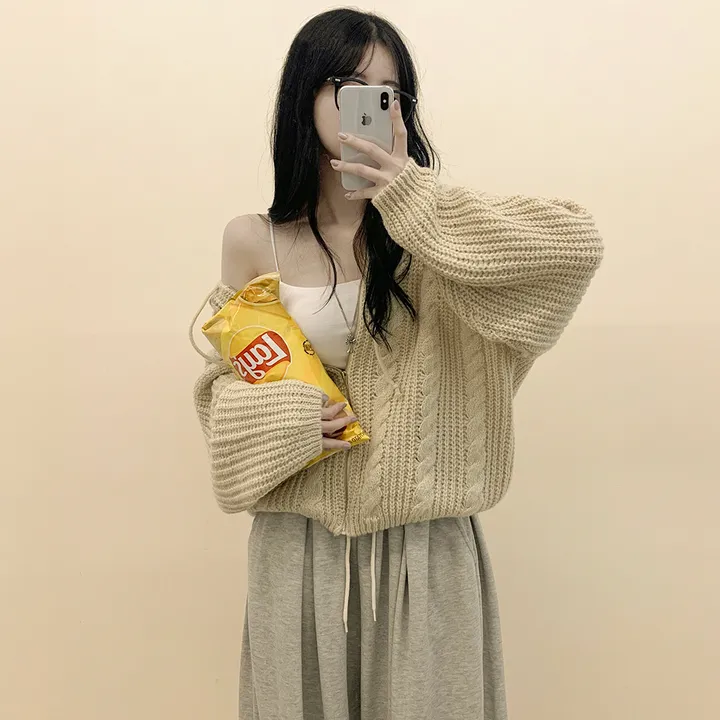 [여리여리✨울함유] 도톰 따뜻 아방핏 꽈배기 케이블 오버핏 니트 벌룬 후드집업 겨울가디건 상세 이미지 10