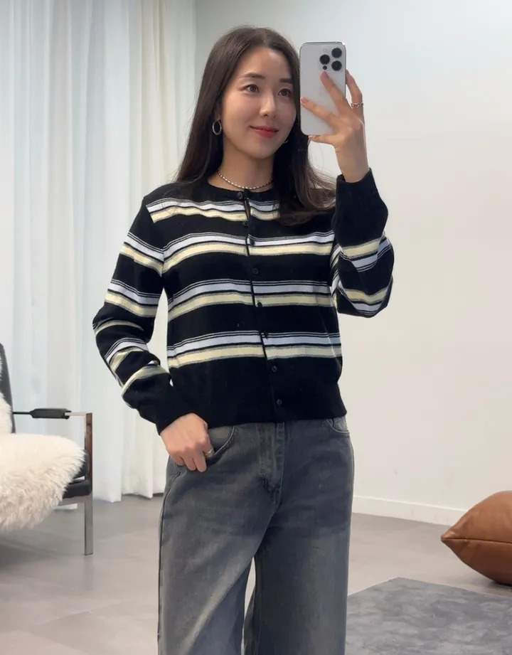 캐시미어 울 스트라이프 단가라 줄무늬 배색 숏 크롭 니트 가디건 상세 이미지 18