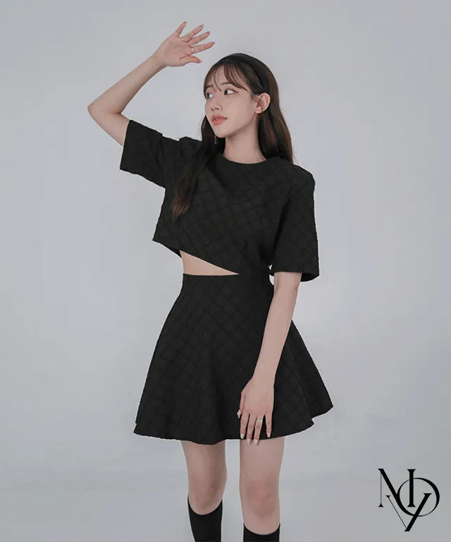 [set/빠른출고/자체제작] #made 다이아 유니크 집업 크롭 치마 셋업 - 2color