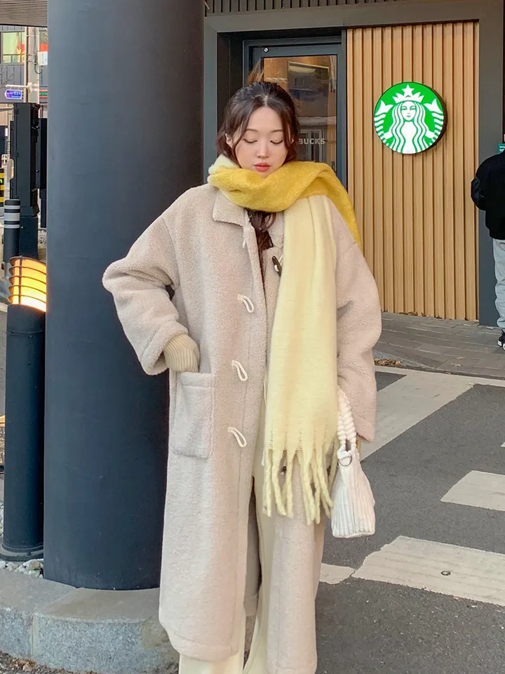 [완전강츄!!🧸한겨울까지쭉] 양털 뽀글이 롱 떡볶이 코트 더플 카라 오버핏 후리스 스웨이드 안감 부클 털 자켓 겨울 아우터 데일리 꾸안꾸 2COL 상세 이미지 39