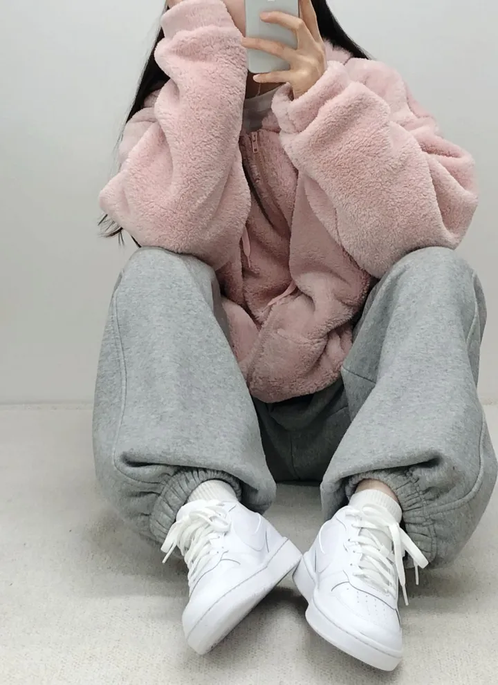 [보아털] 오버핏 포근한 두꺼운 털 빅후드 집업 상세 이미지 25