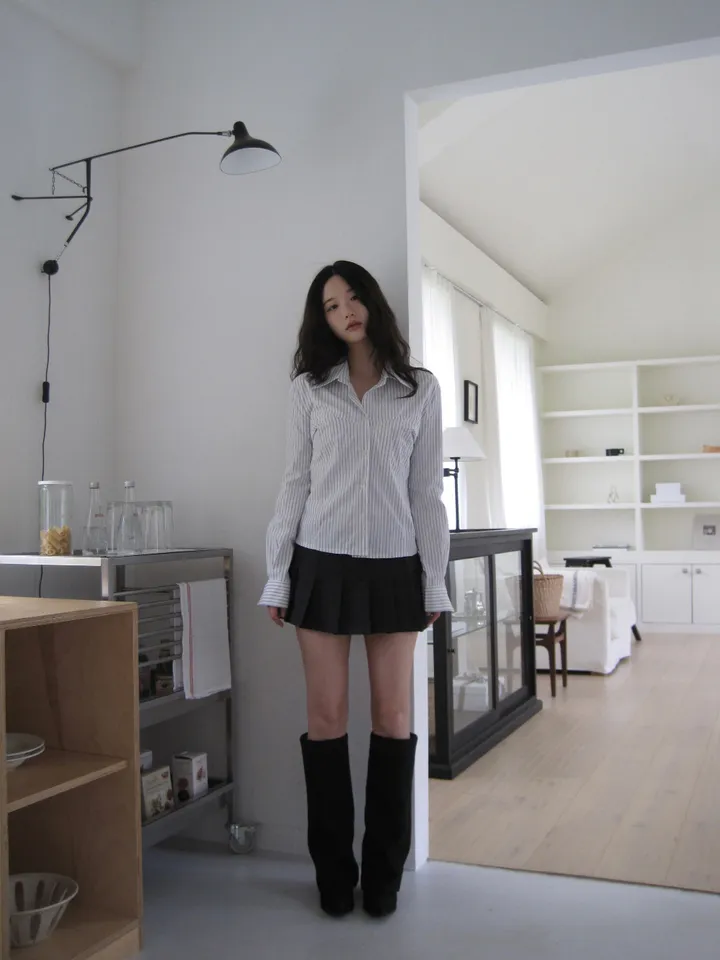 미니 스커트 모델 착용 이미지-S1L32