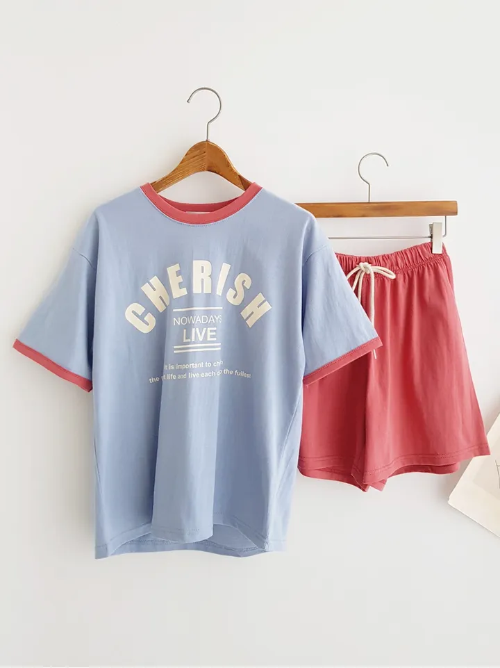 [데일리SET] 꾸안꾸 배색 포인트 레터링 프린트 반팔 티셔츠 밴딩 반바지 여름홈웨어 파자마세트 여름추리닝 트레이닝세트 여름휴가 바캉스룩 물놀이패션 휴양지룩 동남아여행룩 상세 이미지 2