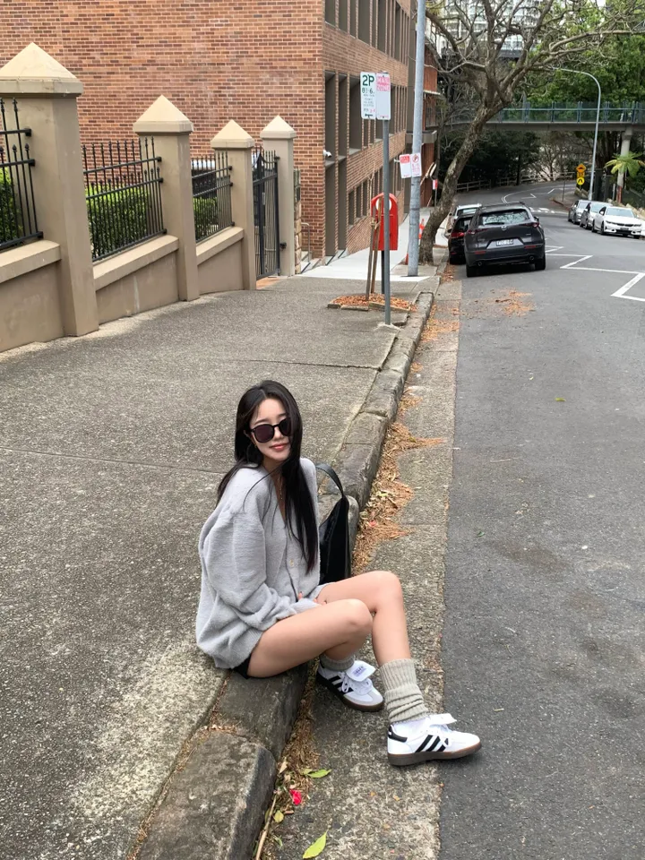 *극세사 이불속 느낌[변형,털빠짐x/색감보장] 유니섹스 앙고라 모헤어 브이넥 루즈핏 니트가디건-12col 상세 이미지 4