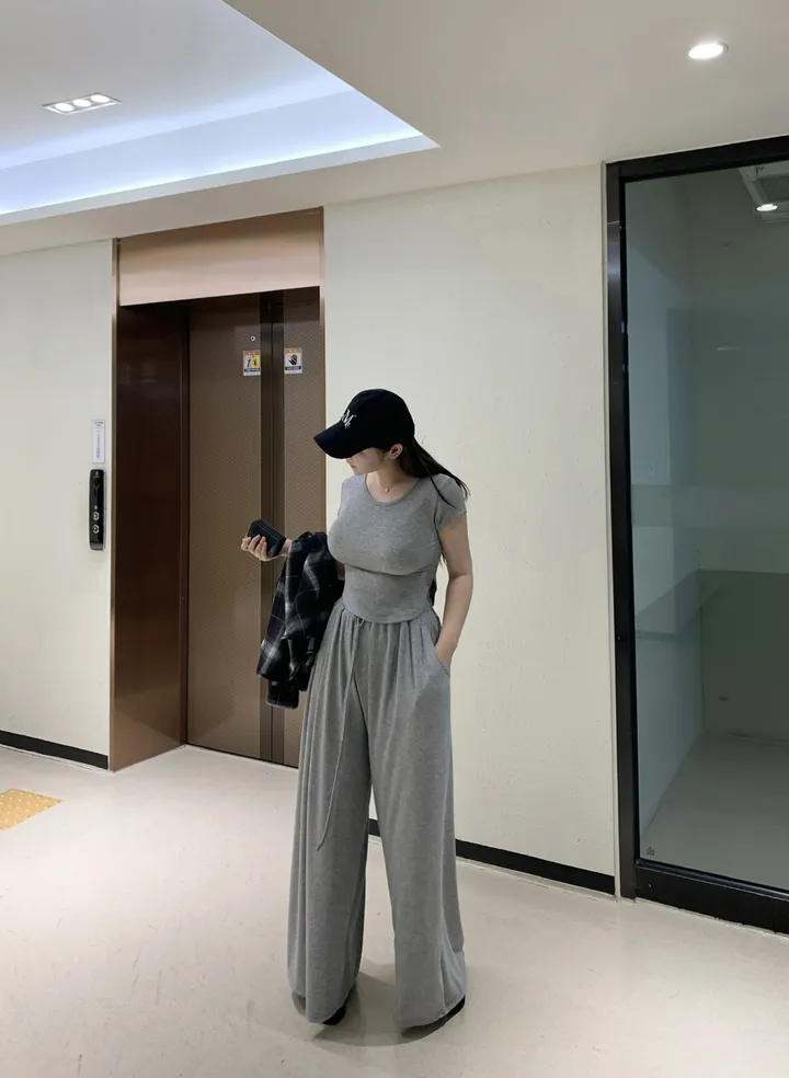 후리 훌 핀턱 와이드 트레이닝 팬츠 상세 이미지 13