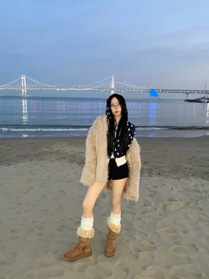 [MD소장/인기상품] y2k star pattern slim crop hood zip-up / y2k 별 스타 패턴 슬림 크롭 후드 집업 상세 이미지 16