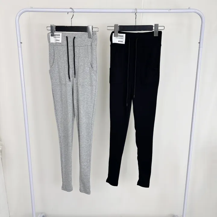 [꾸안꾸/핏예쁨/깔별소장추천] 쫀쫀 패치 레터링 밴딩 포켓 레깅스 (2COLOR) 상세 이미지 23