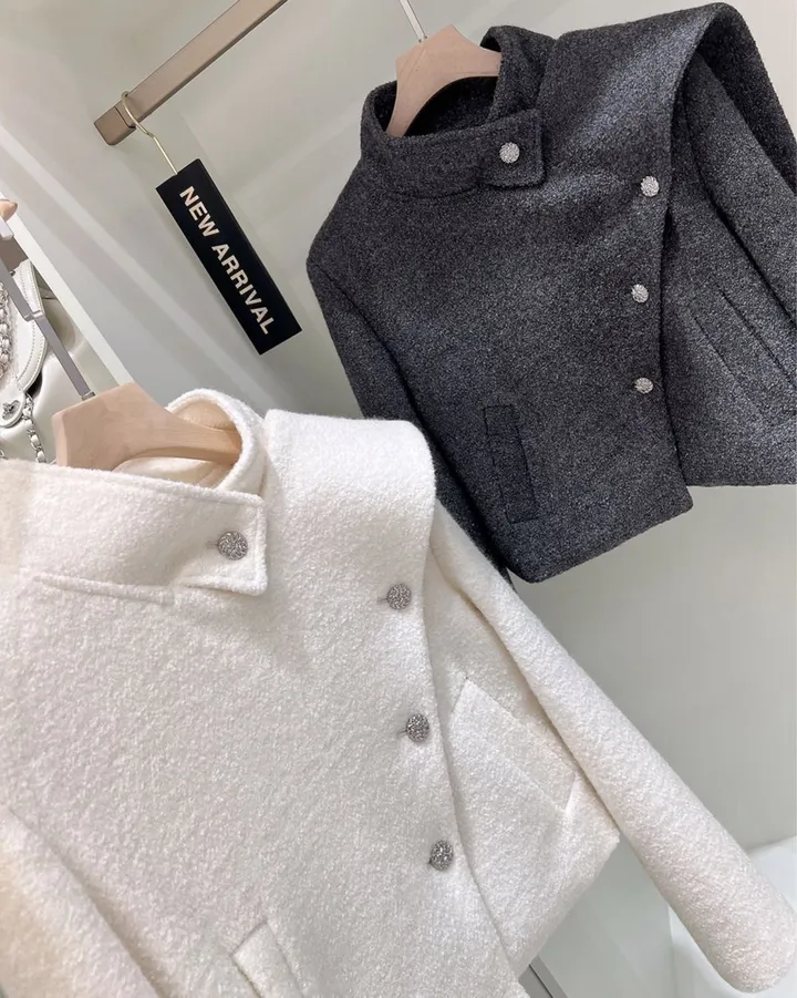 다미 프리미엄 머플러 세미 크롭 코트 (2colors) 상세 이미지 22