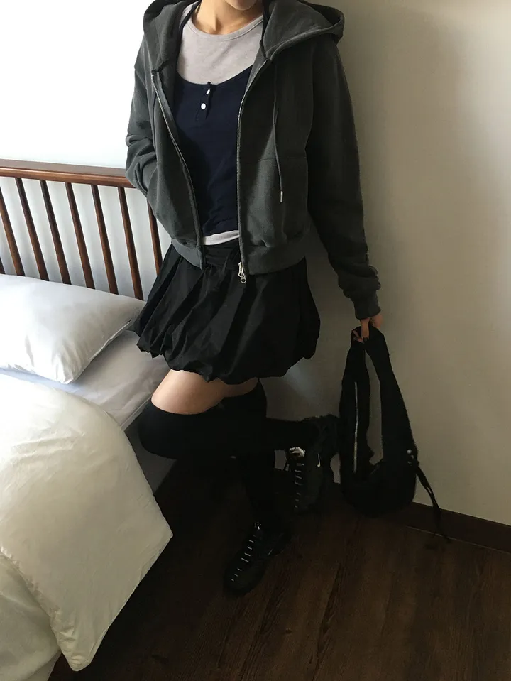 피그먼트 크롭 후드 집업 (4color) 상세 이미지 19