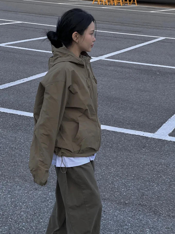 -  남녀공용 탄탄 비비 포켓 오버핏 바람막이 - 상세 이미지 20