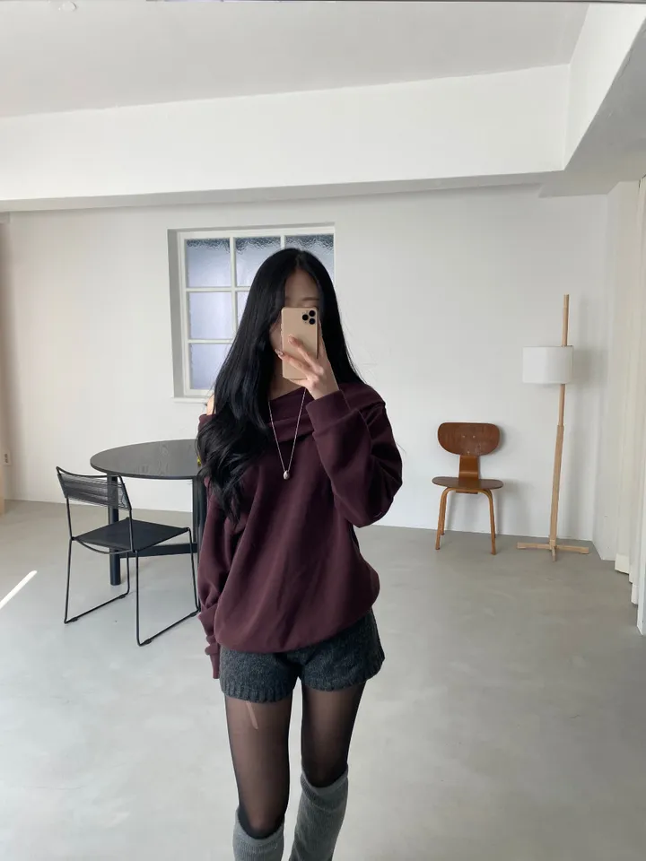 긴팔 티셔츠 모델 착용 이미지-S1L57