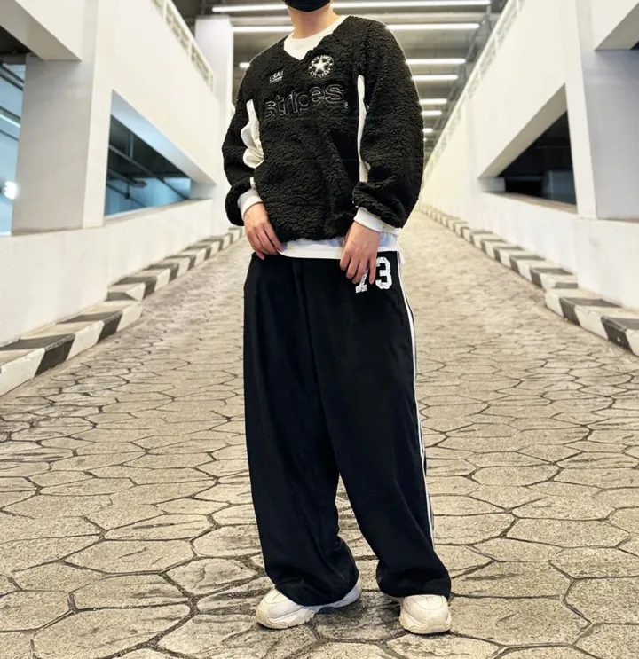 [1+1할인]덤블 양털 밍크 후리스 자수 패치 블록코어 스트링 오버핏 브이넥 아노락 맨투맨 상세 이미지 107