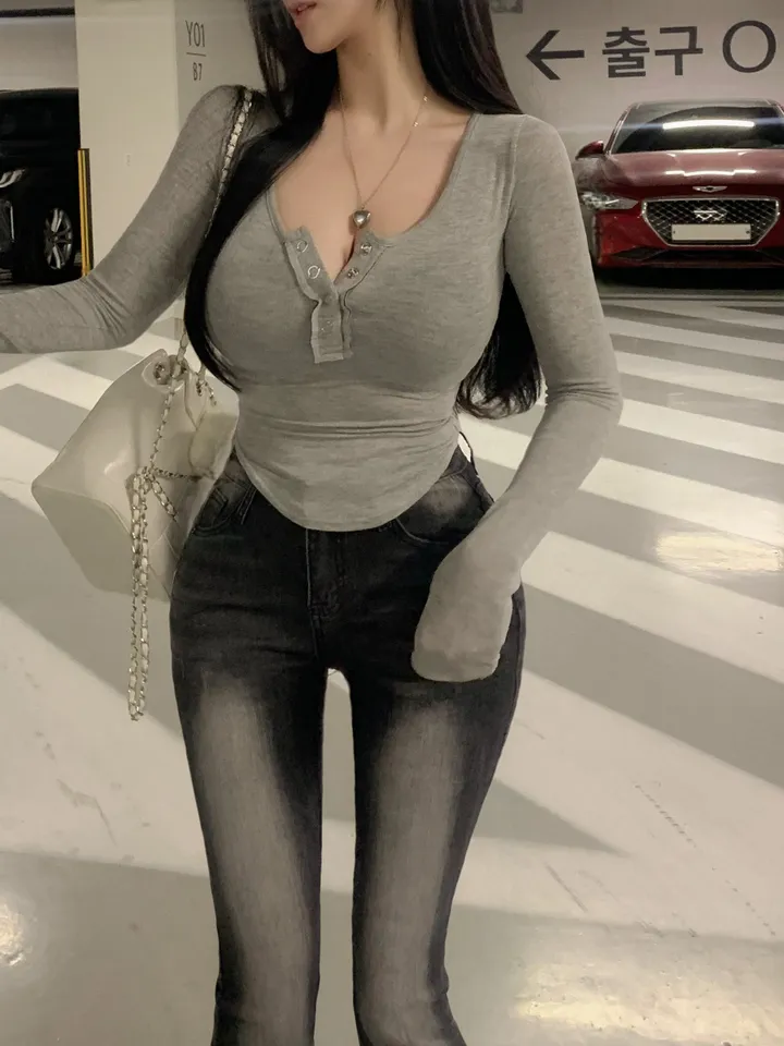 [몰캉..핫걸이되🥵] 미친 쫀득함 원탑 텐셀 또또 버튼 굴림밑단 긴팔 롱슬리브 티셔츠 (6colors) 상세 이미지 10